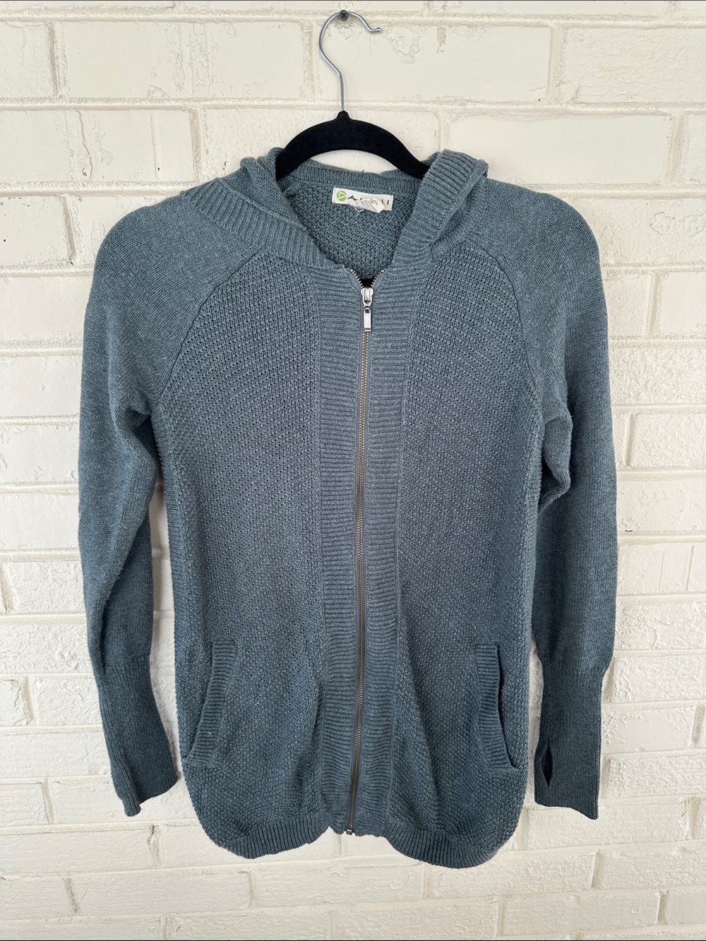 Akini Sage Green Knit Zippered Hoodie Sweatshirt Size S